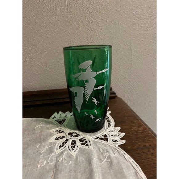 Emerald Green Geese and Cattail Tumbler Glass - Picture 1 of 5